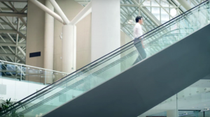 trudeau-campaign-ad-escalator